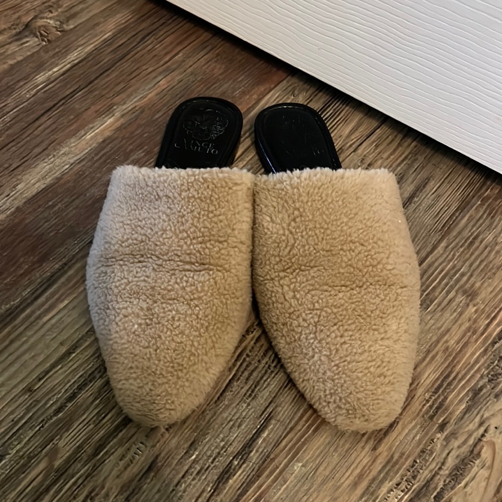 Vince Camuto Vamera Faux Shearling Mule sz 8